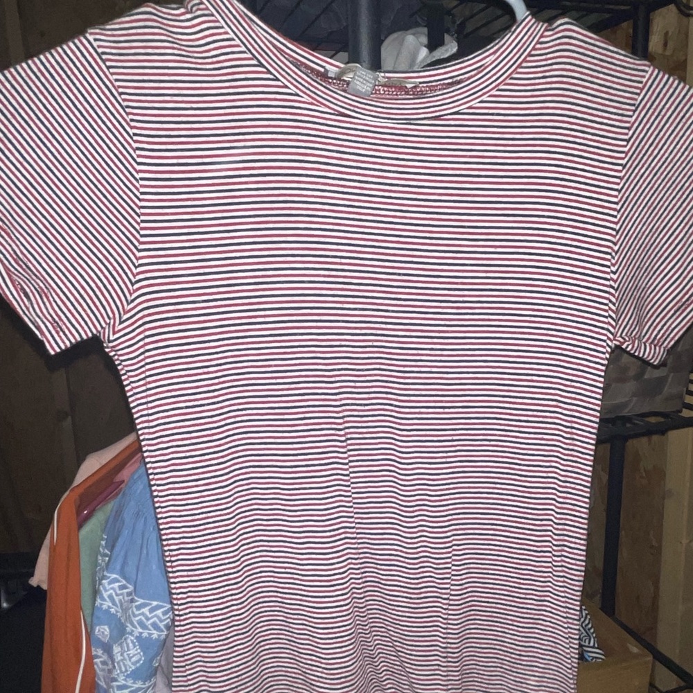 Fitted tee